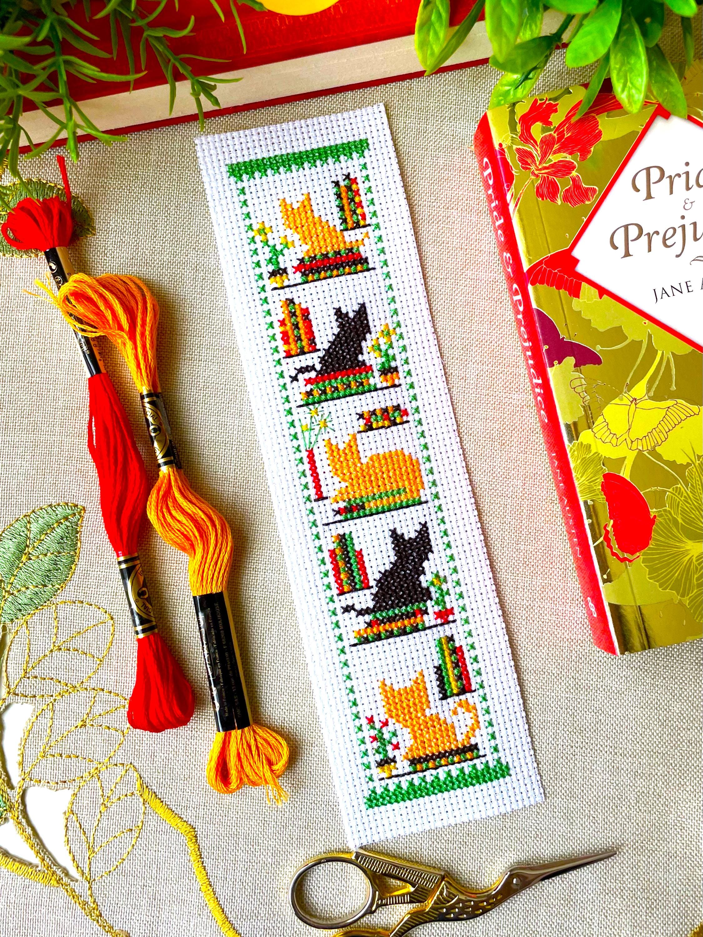 READING CATS Bookmark Cross Stitch Pattern PDF by