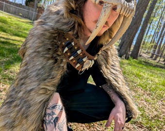 Sabretooth Skull Headdress