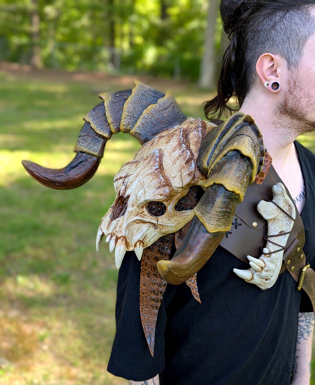Deathclaw Shoulder Armor - LARP & Cosplay - Etsy