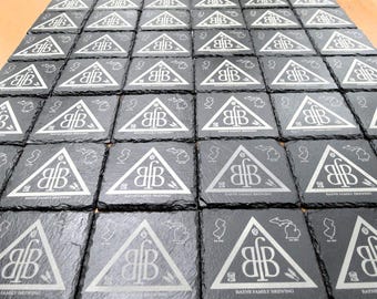 50 Stück gravierte Schiefer-Untersetzer: Individuelles Logo, Business Promotion
