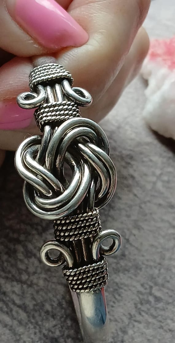 Sterling solid silver Indonesia Infinity Knot cuf… - image 3