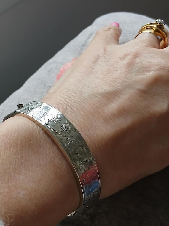 Sterling solid silver Bangle hallmarked B'Ham 196… - image 3