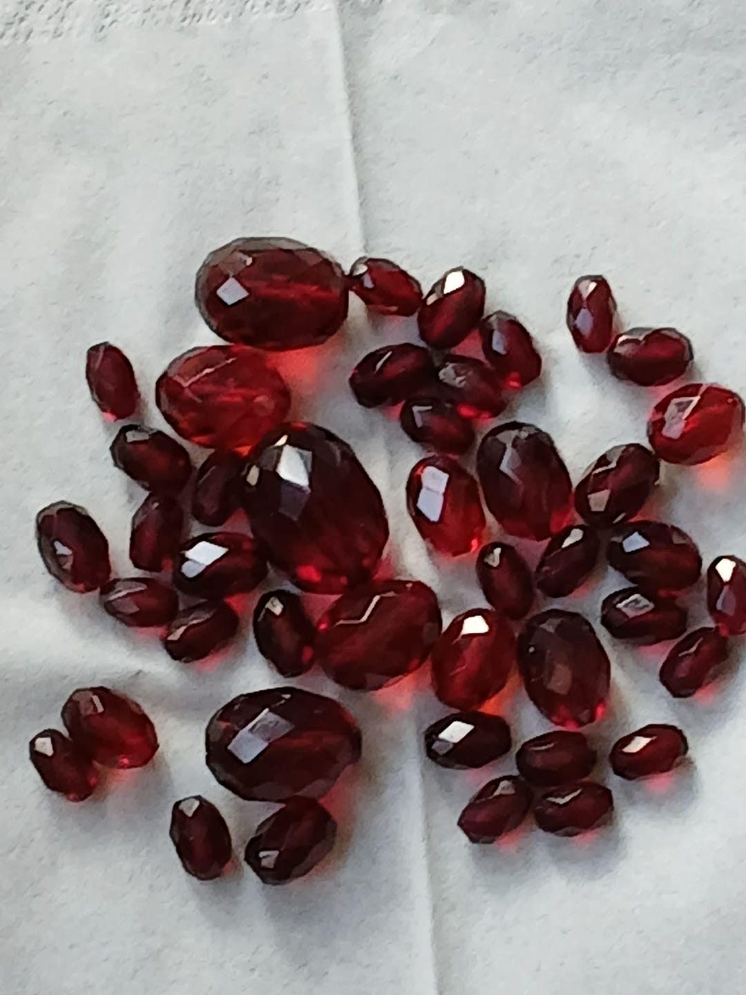Prystal Antique & Stunning 43 Loose PRYSTAL Cherry Bakelite Faceted Beads 1930 ...