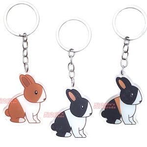 Hollander Dwergkonijn Sleutelhanger | Cartoon Tri Color Konijn Ras Bedel | Cute Kawaii Dieren Kado | Acrylic Dubbelzijdige Hanger Cadeau