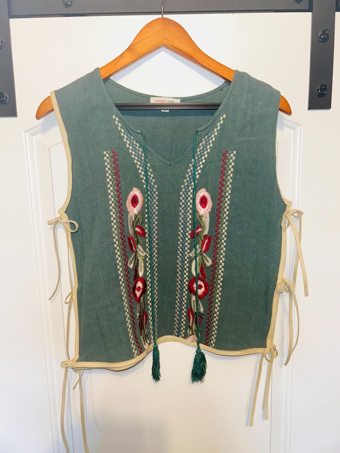 Embroidery Vest with Front Ribbon Tie main image 1