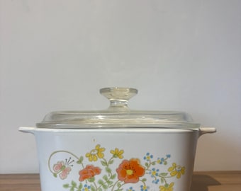 Cazuela vintage Corning Ware con diseño Wildflower y tapa de vidrio A-1 1/2-B / Utensilios de cocina retro de los años 70