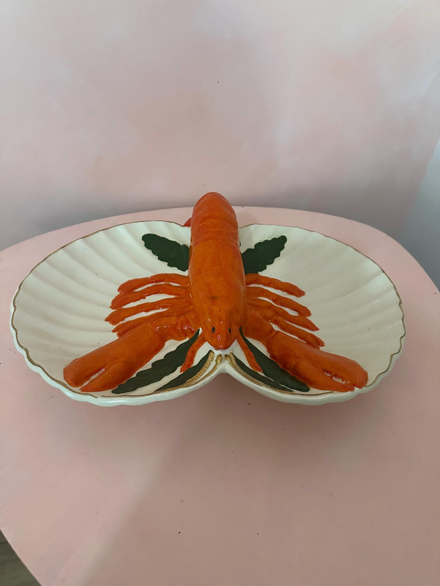 ロブスター装飾の手作り皿 ロブスター装飾の手作り皿