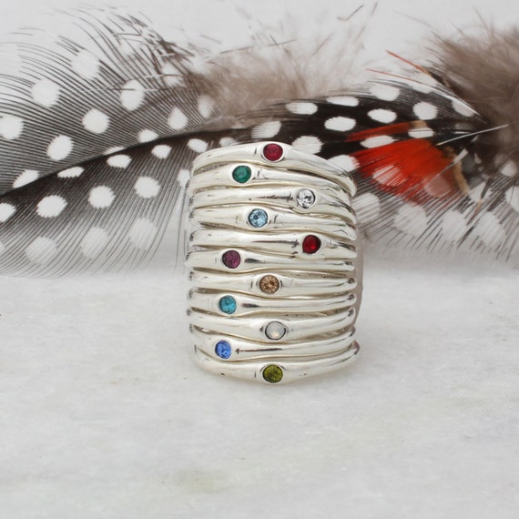 Minimalist 2024 birthstone ring