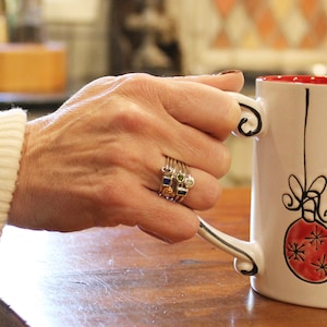 Relleno de medias para mamá / Regalo navideño para mamá / Anillo familiar / Conjunto de anillos de apilamiento de plata / Joyería hecha a mano / Regalo de Navidad para ella