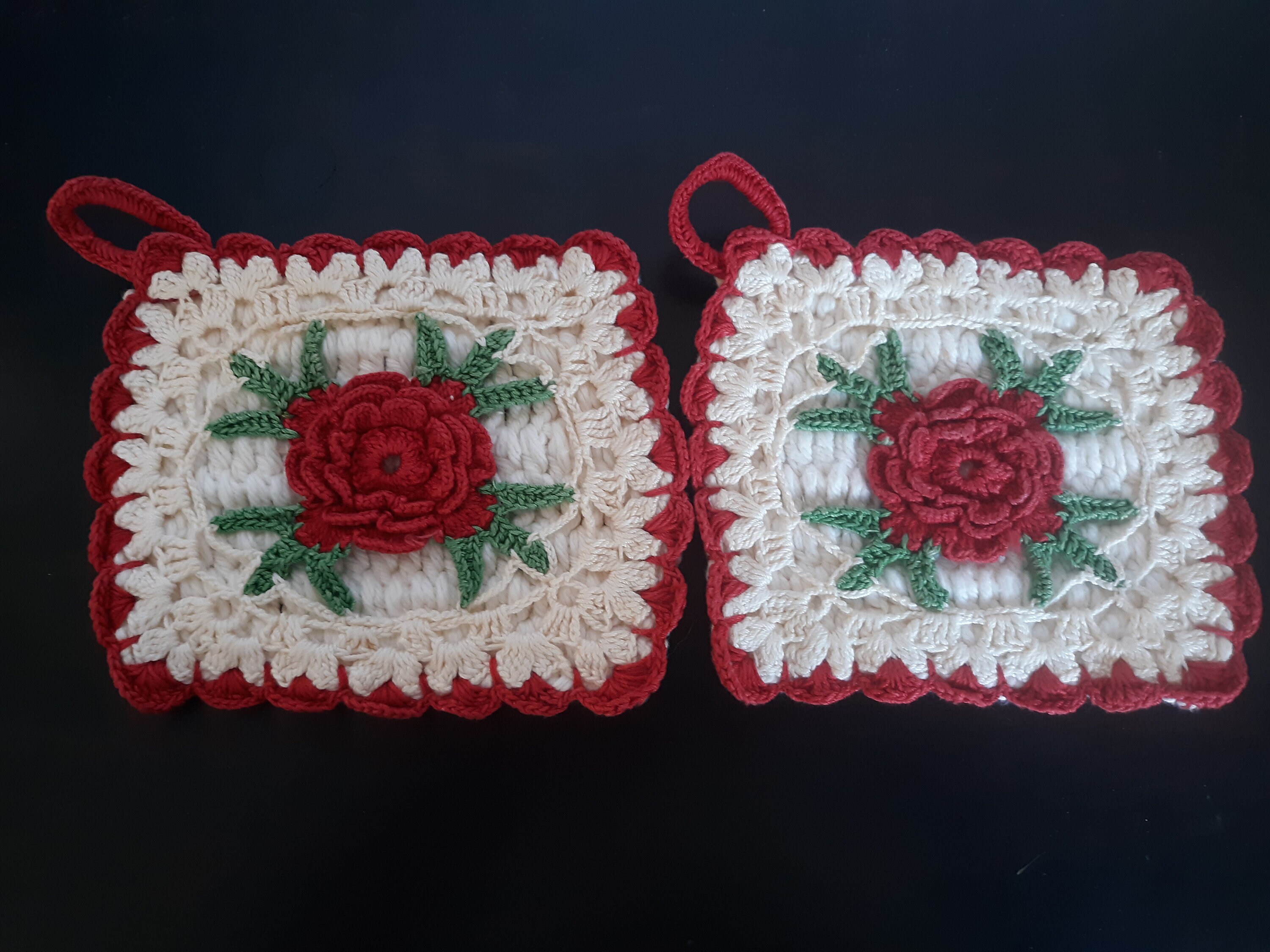 Tulip ETIMO Rose Cushion Grip Crochet Set Ter-001e Pink Large Hooks 