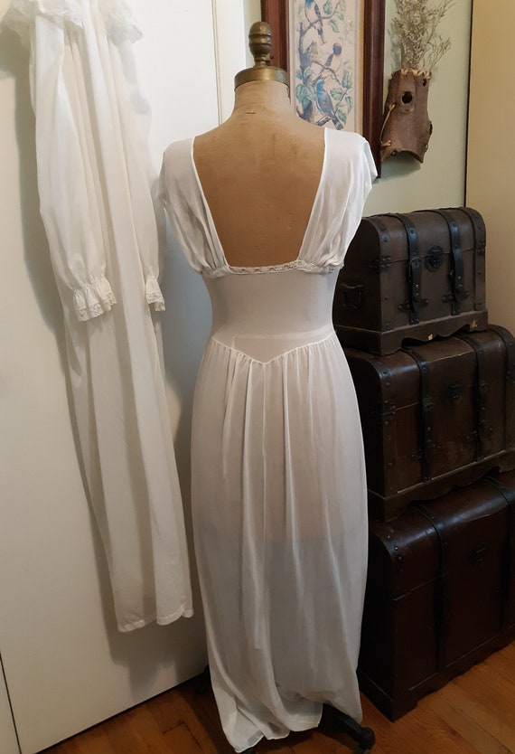 Vintage Nylon Nightgown and Robe Gem