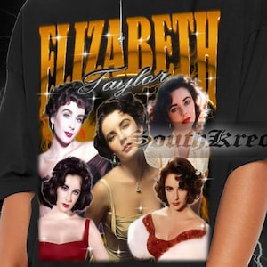 Puede incluir: Camiseta negra de gran tamaño con un estampado gráfico dorado de la cara de Elizabeth Taylor y el texto "Elizabeth Taylor" en estilo vintage.