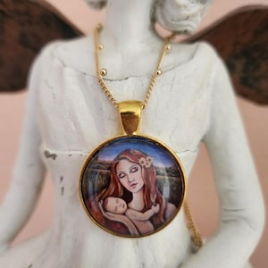 Cabochon Necklace