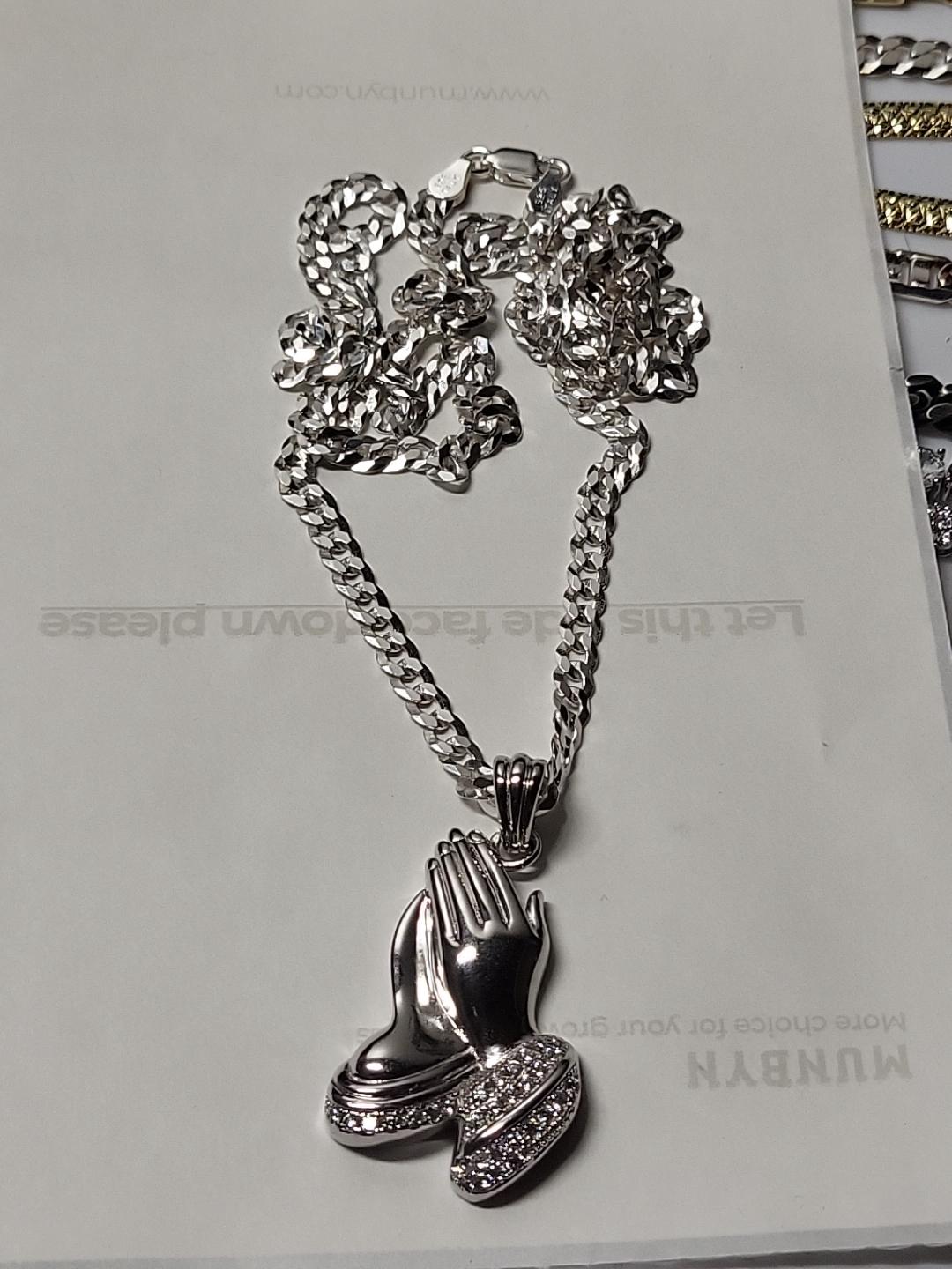 Sterling Silver Praying Hands Pendant Cz Stones 26 Inch 3mm Sterling Silver Praying Hands Pendant Cz Stones 26 Inch 3mm