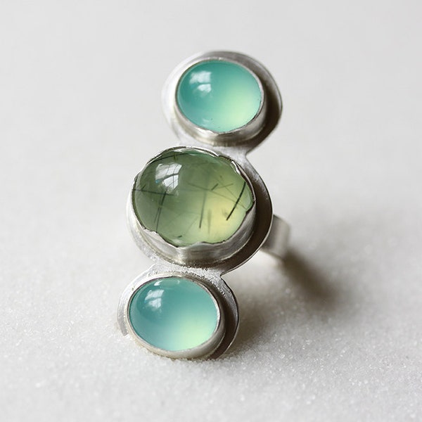 Prehnite Chrysoprase Ring/ Three Stone Ring/ Egg Ring/ Nature Ring/ Marsh Ring/ Sterling Silver/ Blue Green Ring/ Statement RingSize 7