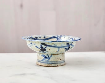 Antique Pedestal Offering Dish: Ming Porcelain