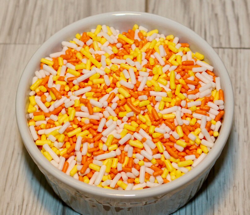 Jumbo Yellow Cupcake Liners qty 30 Jumbo Yellow Muffin Cups Etsy