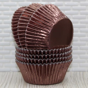  Foil Cupcake Liners Metallic Muffin Paper Cases Baking Cups  Gold Sliver Rose Gold Pack of 300: Home & Kitchen