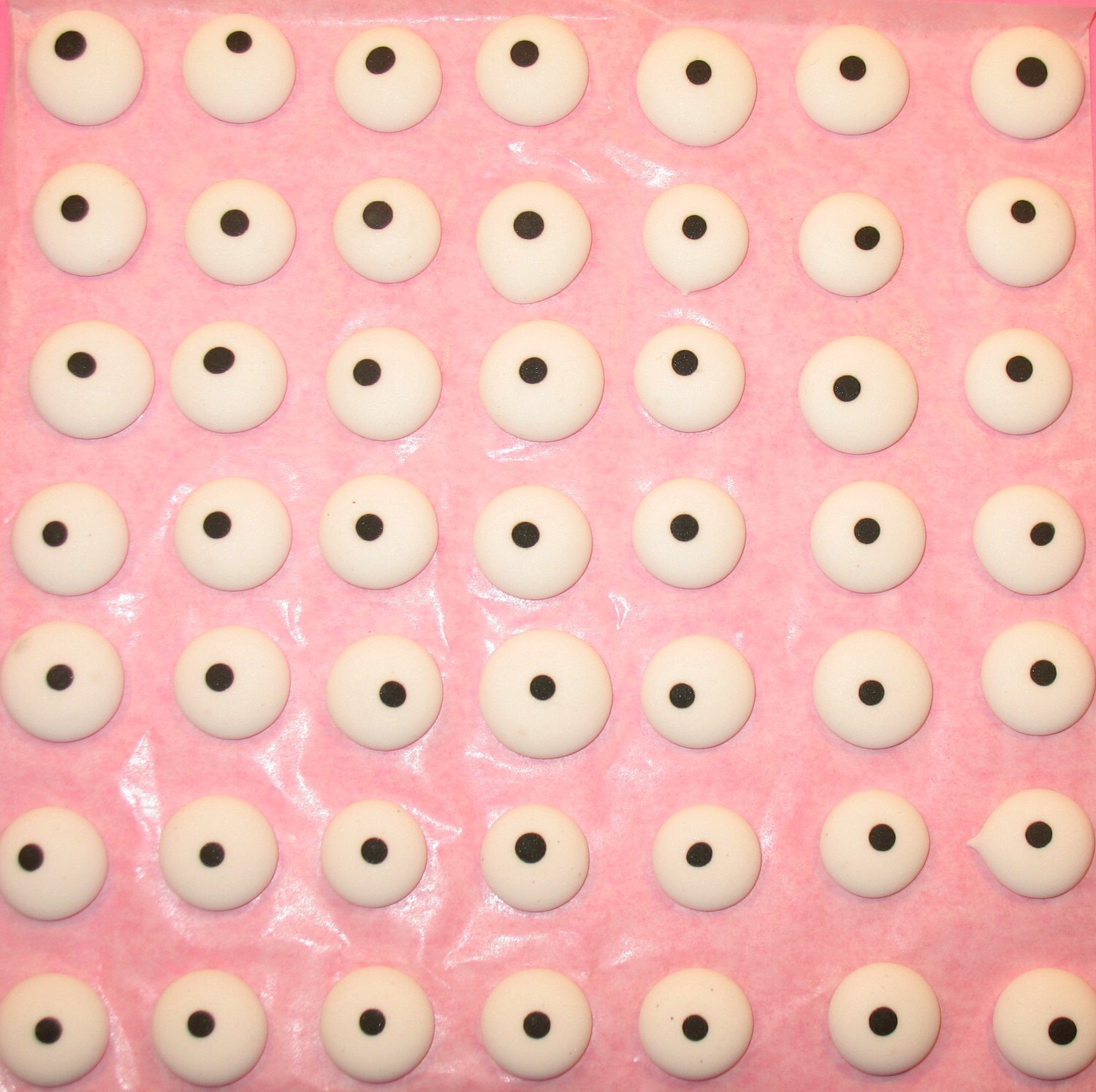 Medium Royal Icing Eyes 24 Sugar Eyes Edible Eyes Edible Etsy