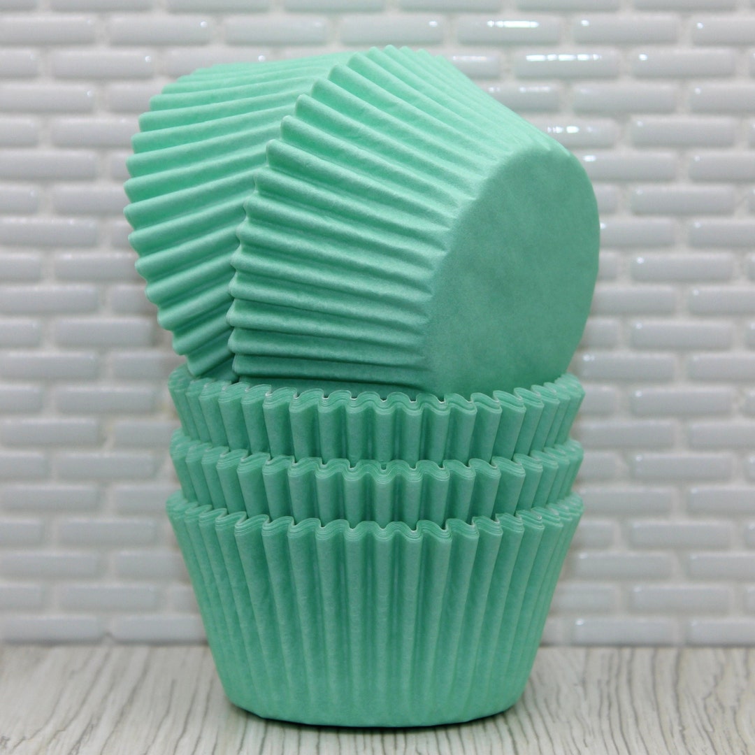 Mint Green Heavy Duty Cupcake Liners qty 32 Mint Green Baking Cups