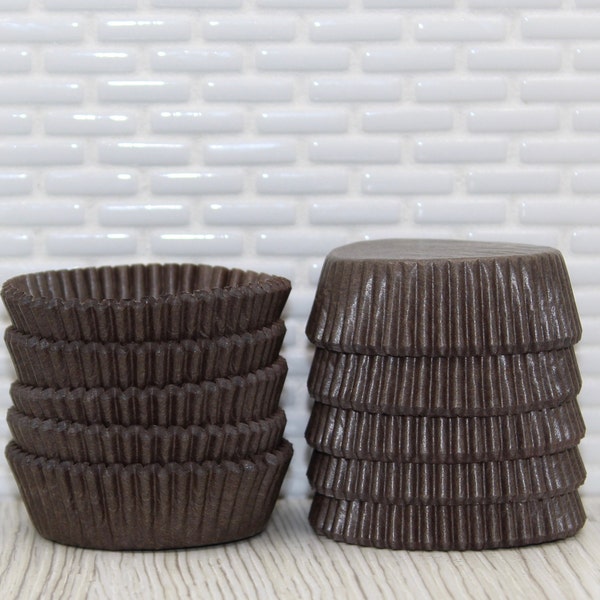 Brown Candy Cups #601 (1 3/4"B X 5/8"H) Brown Glassine Candy Cups, Brown Candy Cup Wrappers, Brown Candy Supplies - Please Read Disclaimer