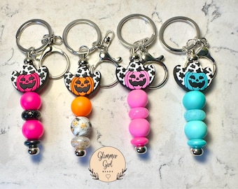 Halloween gifts, Pumpkin beaded keychain, Halloween teacher gifts, gifts for her, gifts for women, co-worker gifts, Halloween, fall