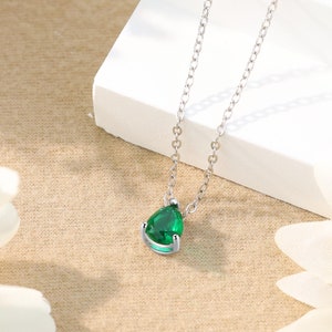 Teardrop Birthstone Necklace, Dainty Custom Gemstone Pendant Necklace, Personalized Gift for New Mom, Mimimalist Necklace, Gift for Her