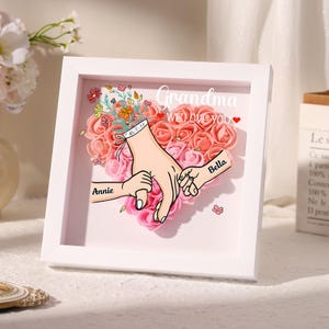 Personalized Roses Shadow Box for Mother&#39;s Day Gift, Custom Flower Shadowbox with Names, Heart Rose Frame Gift for Mom,Grandma Nana Birthday