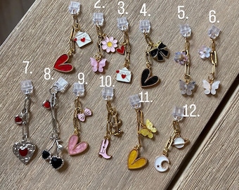 Dust plug charm /Kindle charms /phone charm/ iPhone charm /  kindle dust plug / dust plug / charm / kindle accessories