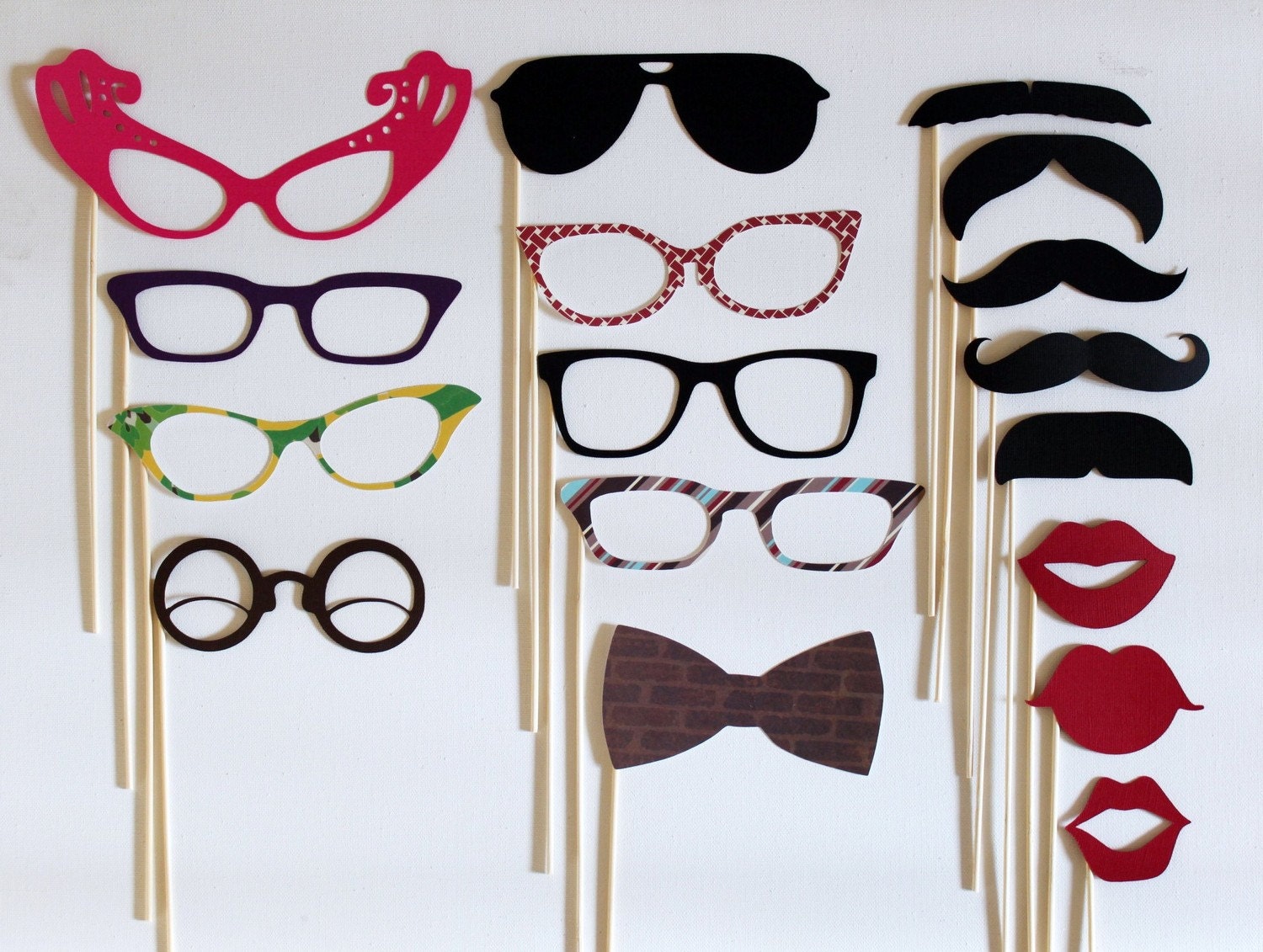 Photo Booth Props. PhotoBooth Props. Mad Men Party. Wedding