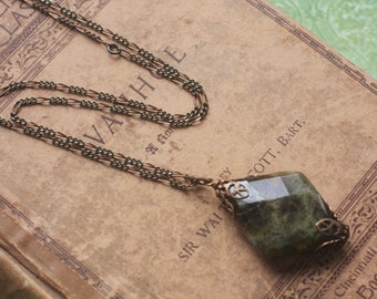 Oxidized, Natural, Vintaj Brass, diagonal, faceted Green Garnet natural stone pendant necklace