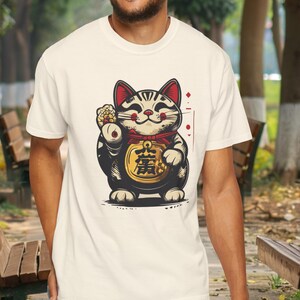 Koszulka Maneki Neko, Chiński kot na szczęście, Prezent dla miłośnika kotów, Koszulka z kotem anime, Koszulka z kotem, Alternatywna odzież, Modna koszulka