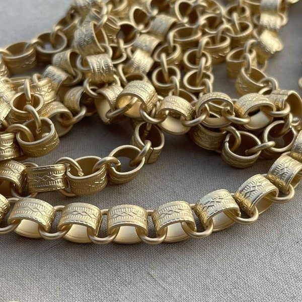 Matte Gold Book Chain, Vintage Style Bookchain, Gold Book Chain, Decorative Chain, 8x5mm Oval Chain, Dry Gulch, 1 Foot, Satin Hamilton Gold