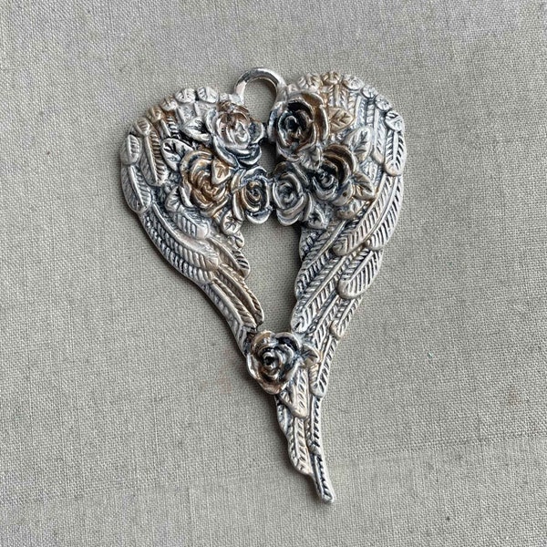 Artisan Angel Wings Pendant, Matte Ivory Copper Patina, Wing Heart Pendant, Wings with Roses, Shabby Angel Wings, Dry Gulch, 1 Pc, Aine