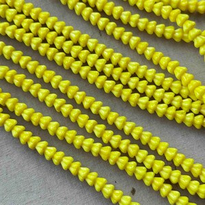 6mm Yellow Flower Beads, Yellow Czech Flower Beads, 6x4mm Bellflower Caps, Czech Glass Flowers, Dry Gulch, 50Pcs, Banana