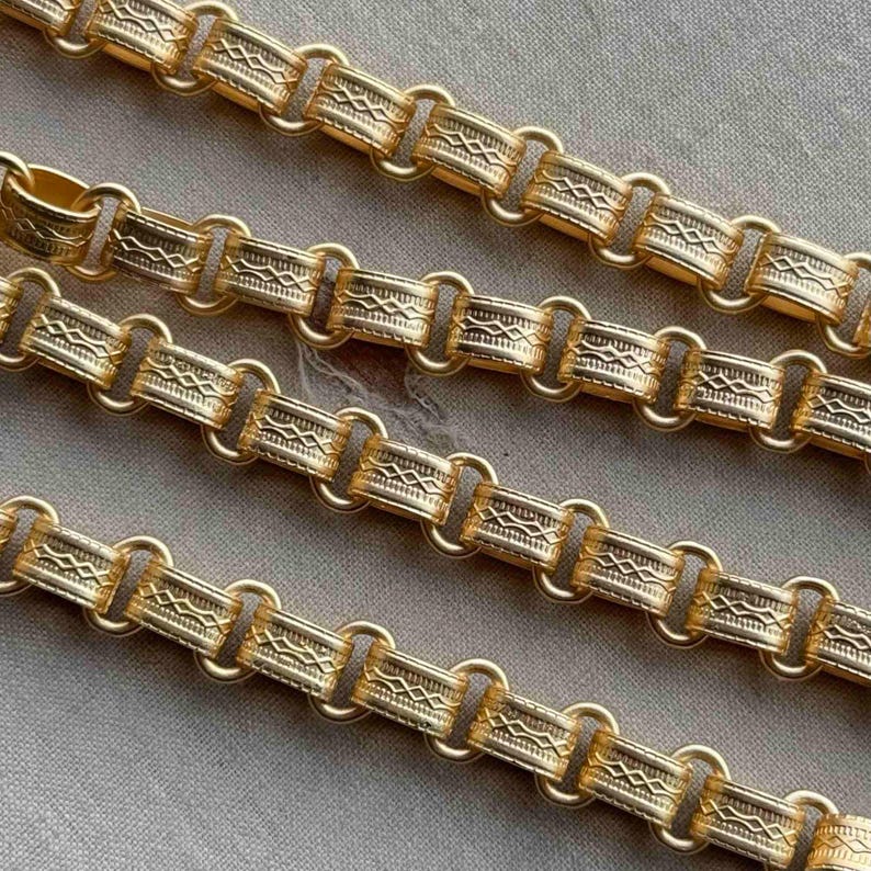 Matte Gold Book Chain, Vintage Style Bookchain, 8x5mm Oval, Dry Gulch ...