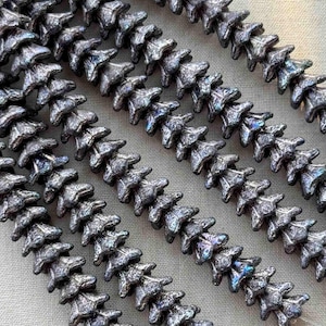 Black Bronze Bell Flower Beads, Etched Czech Flower Beads, 8x5mm Bellflower Caps, Czech Glass Flowers, Dry Gulch, 25Pcs, Etched Black Bronze
