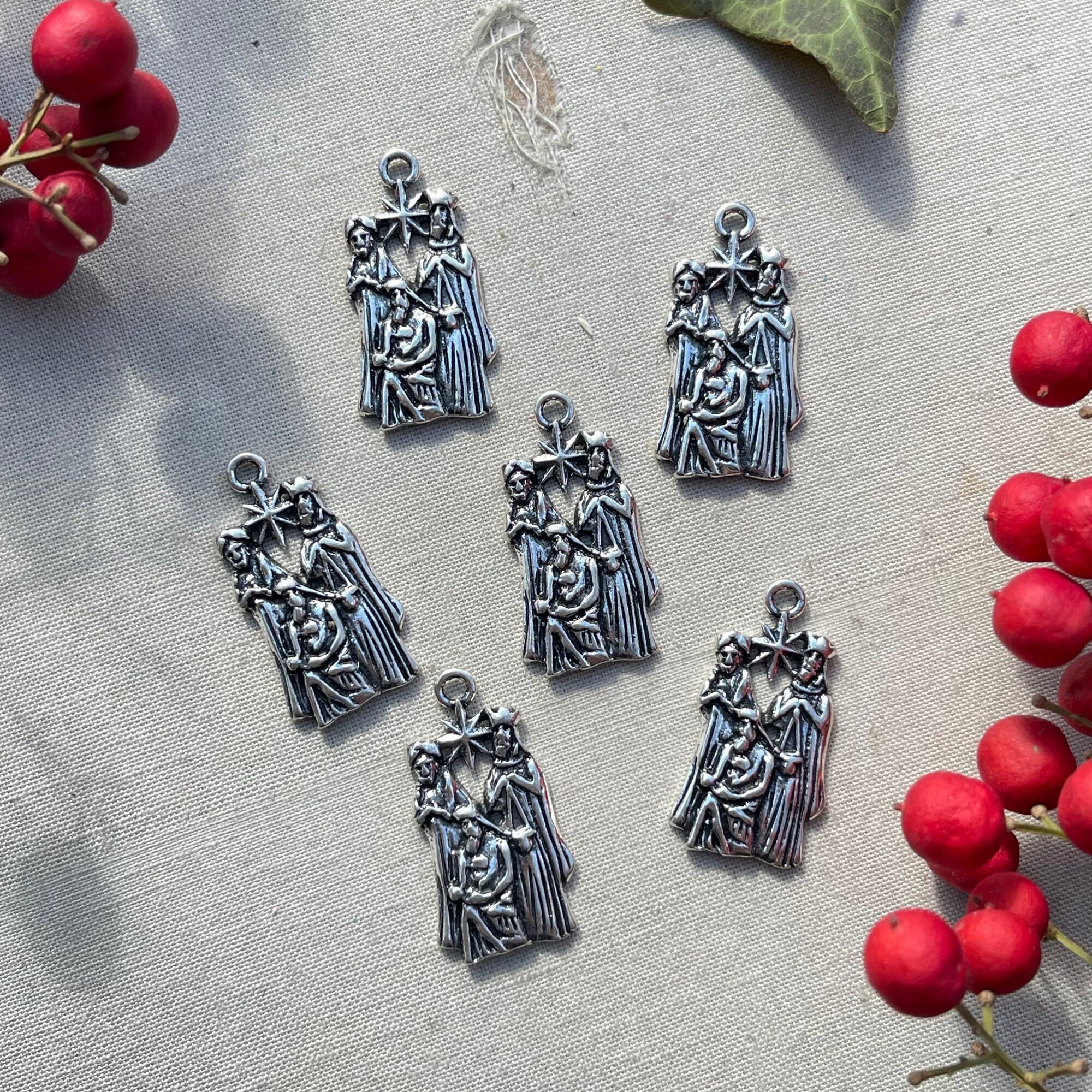 Wise Men Nativity Christmas Charm For Bracelets & Necklaces Silver Plated 
