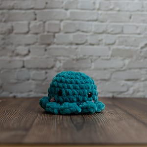 crochet octopus plushie