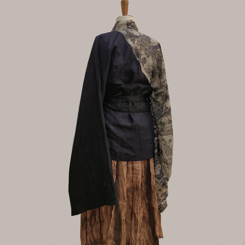 Color Block Ramie Hanfu Kimono Jacket: Lightweight Long Sleeve Top image 3