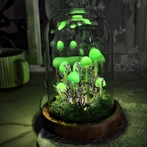 Green Handmade Mushroom Night Light | Fairycore Decor Gift | Whimsical Mushroom Lamp | Cozy Forest Decor for Bedroom