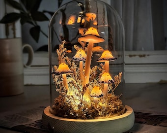 Lámpara de hongo rosa hecha a mano / Regalo de hadas / Estilo cottagecore oscuro / Decoración caprichosa / Decoración infantil