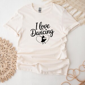 I Love Dancing T-Shirt For Dancers Shirt Dancing Top Retro Dancers Tee Vintage Love Heart Graphic T Shirt