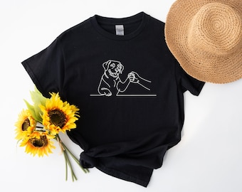 Labrador Friendship T-Shirt For Dog Owner Fist Bump T Shirt For Labrador Lover Dog Paw Animal Lover Tee