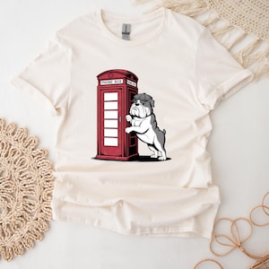 Bulldog Shirt For Dog Lover Red Phone Box T-Shirt For Her London Bulldog T Shirt Vintage Dog Top Retro UK Top