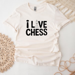 I Love Chess T-Shirt: Retro Board Game Tee