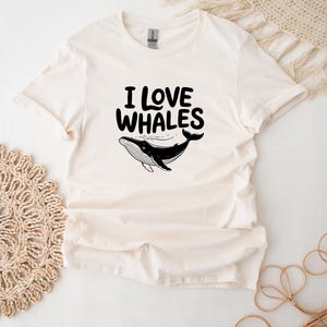 I Love Whales T-Shirt For Animal Lovers Whale Graphic Tee Animal Retro Top Vintage Whale T-Shirt