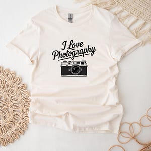 I Love Photography T-Shirt For Photographer Top Retro Camera Tee Vintage Camera Graphic T Shirt For Him