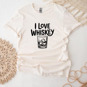 Whiskey T-Shirt For Whisky Lovers I Love Whiskey Shirt Retro Alcohol Tee Vintage Whisky T Shirt