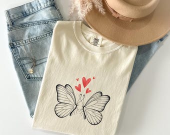 T-shirt graphique papillon, t-shirt pour couple coeur d'amour, t-shirt couleurs confortables